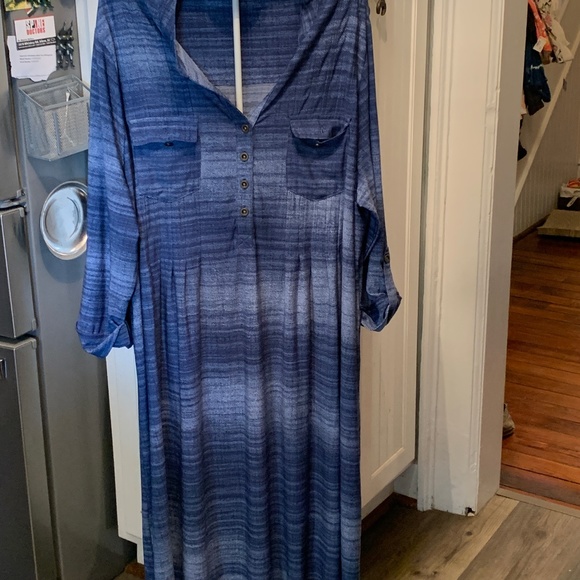 Cocomo Woman pintuck ‎ poly/spandex denim look dress. Worn 2x - Picture 1 of 6